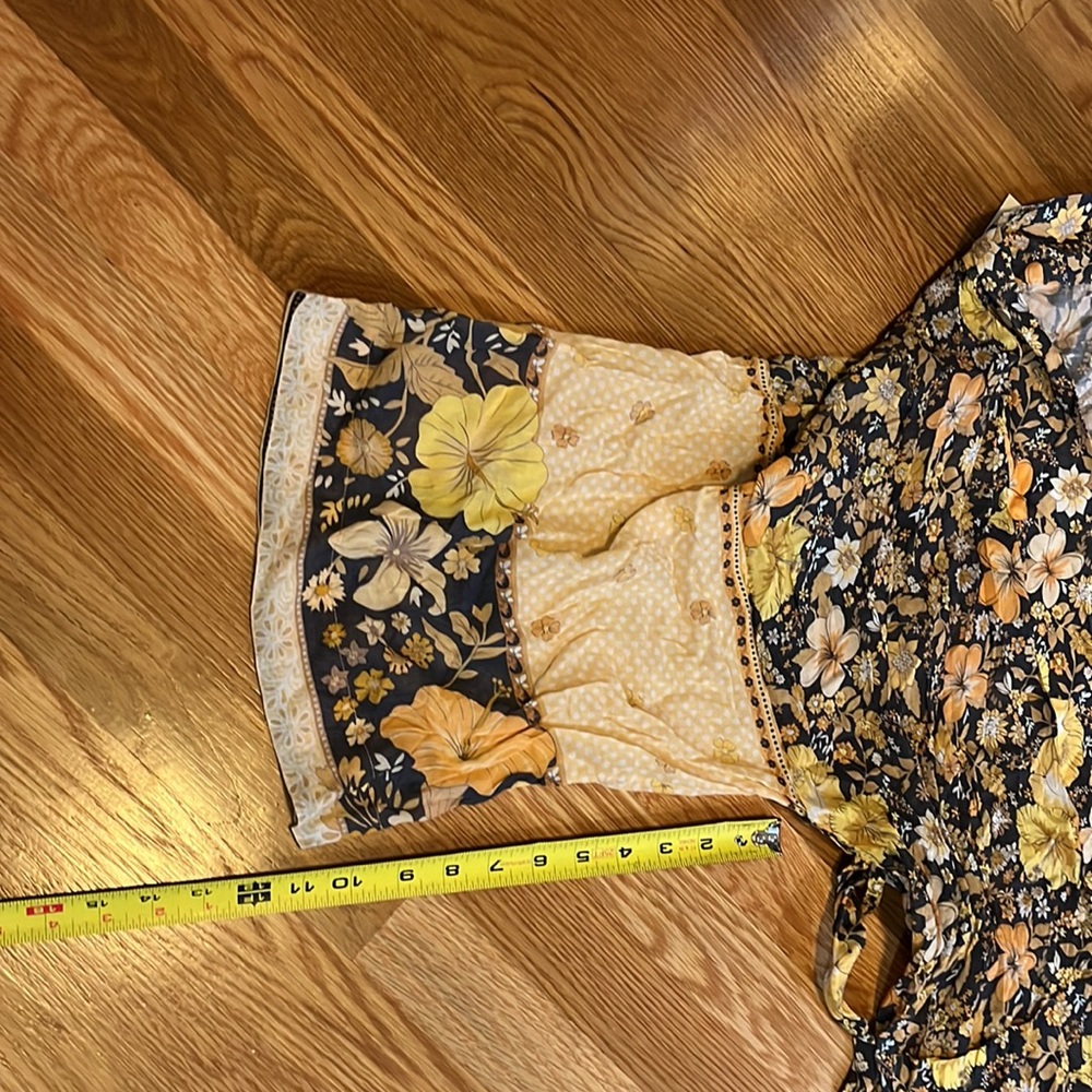 Spell Floral Patterned Robe - Yellow and Black - Picture 9 of 11